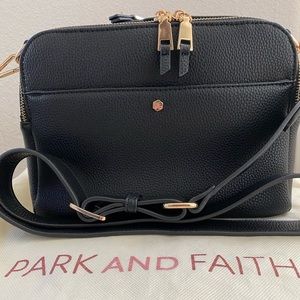 Crossbody black Park and Faith purse.